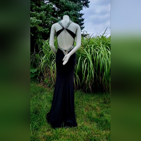 Goddess Black Halter Top MAXI long Gown BALL PROM DRESS WITH RHINESTONES Size 6 - Picture 4 of 8